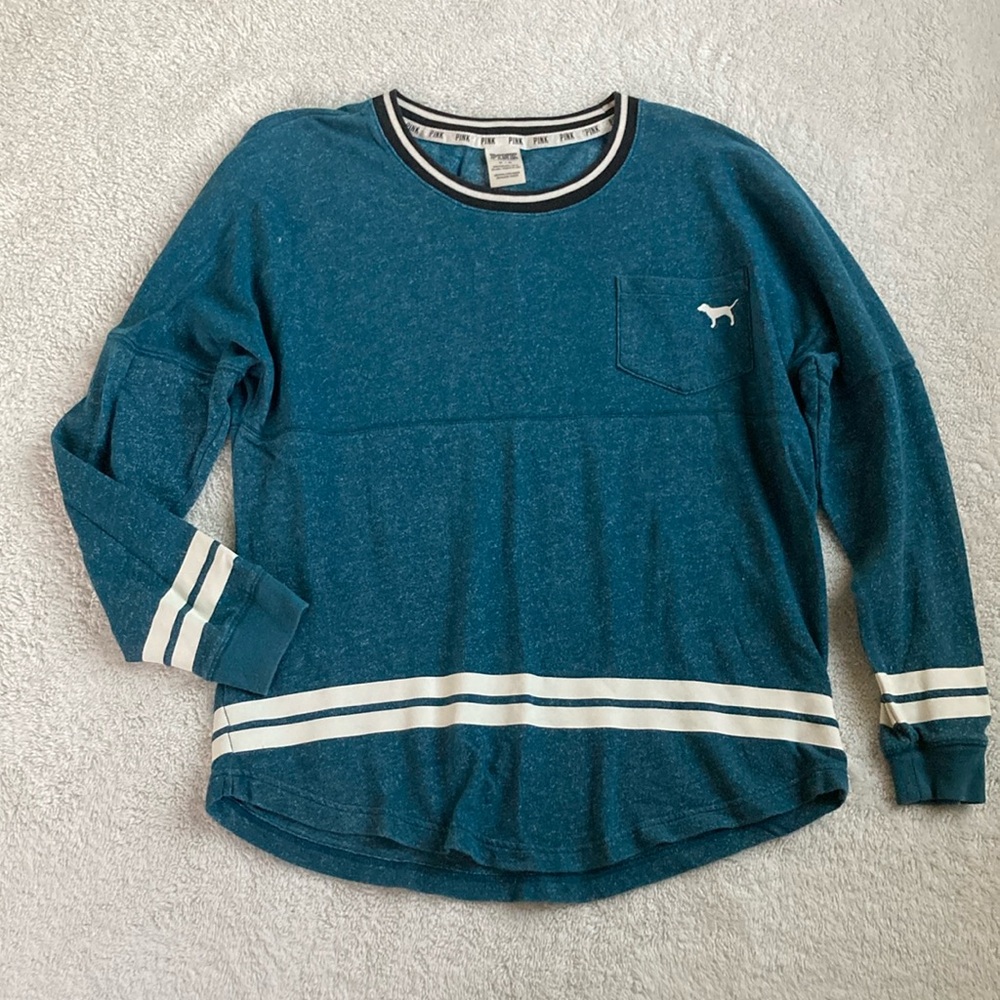 PINK Victoria’s Secret sweatshirt M